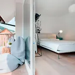 Apartment A Modern Flat *