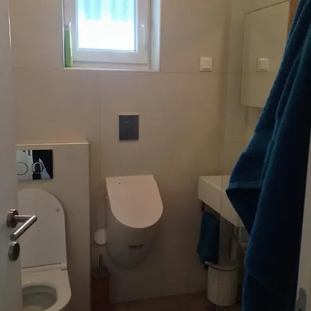 A Modern Flat דירה