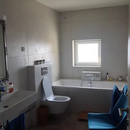 דירה A Modern Flat *