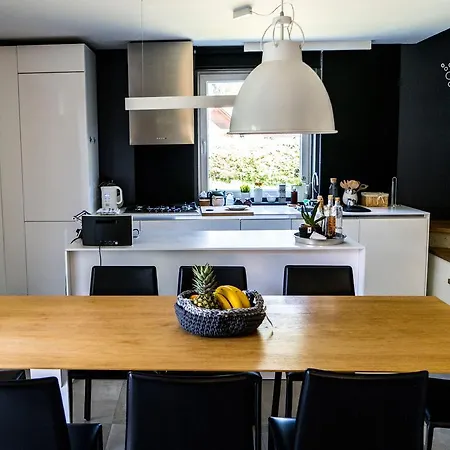 A Modern Flat Apartment *