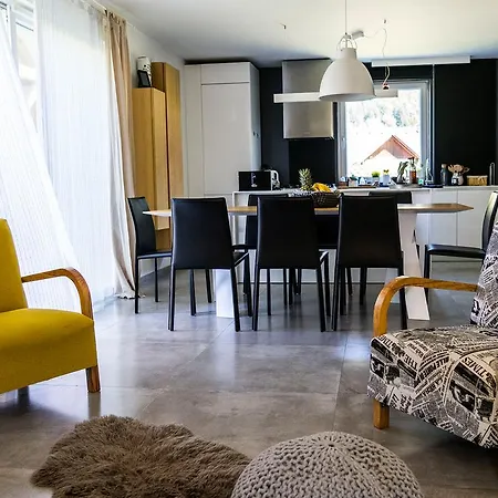 A Modern Flat Apartment *