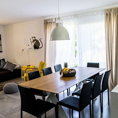Apartment A Modern Flat