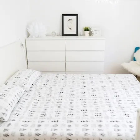 A Modern Flat קרנייסקה גורה